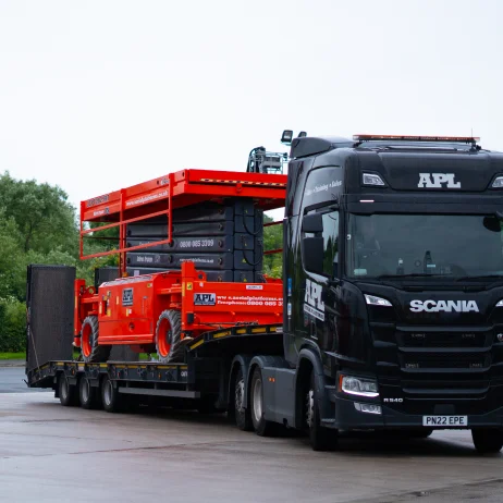 Diesel Scissor Lift on Scania truck